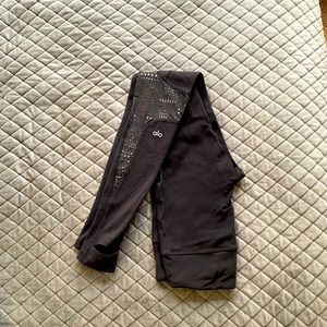 XS black ALO yoga pants
